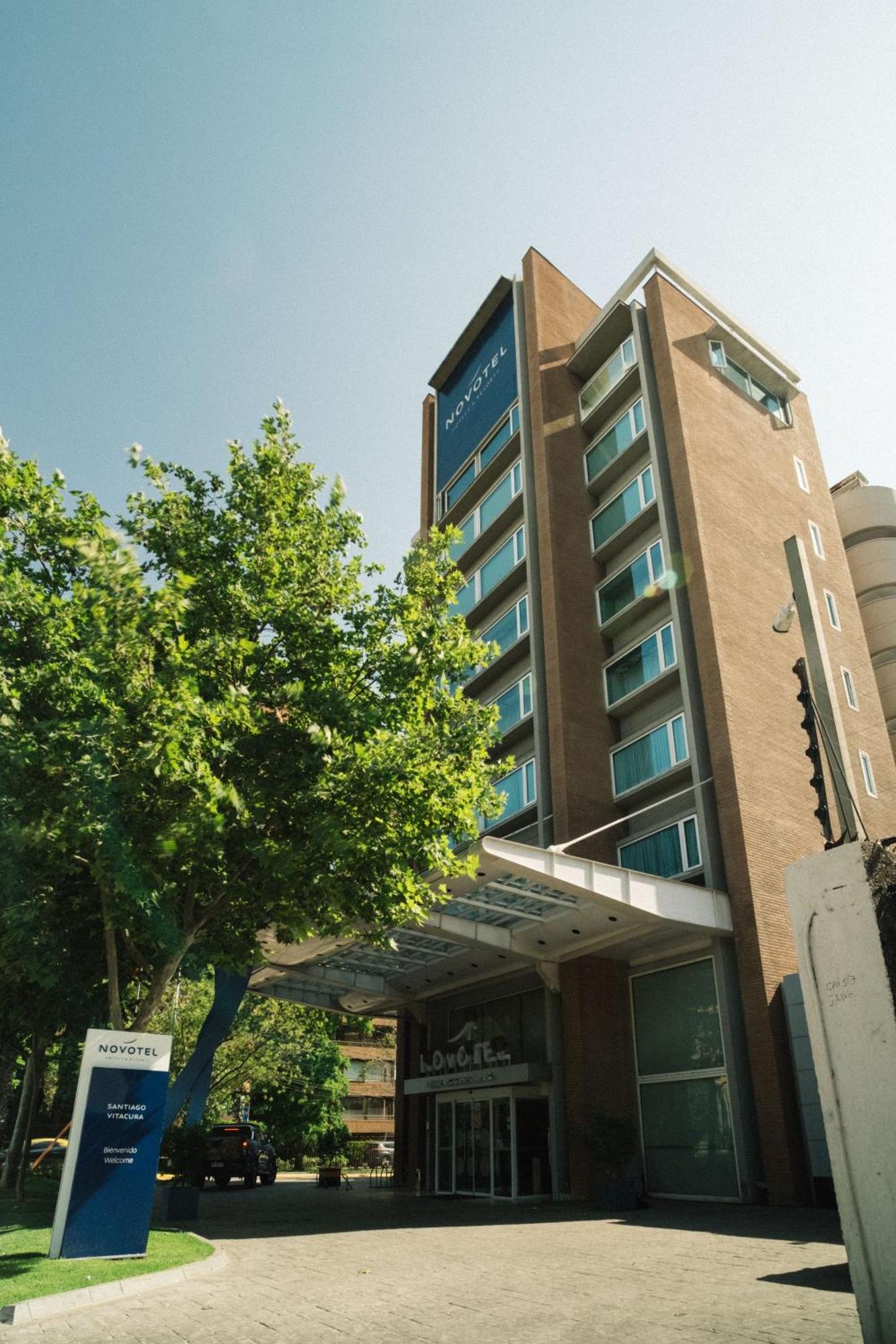 Novotel Santiago Vitacura Exterior photo