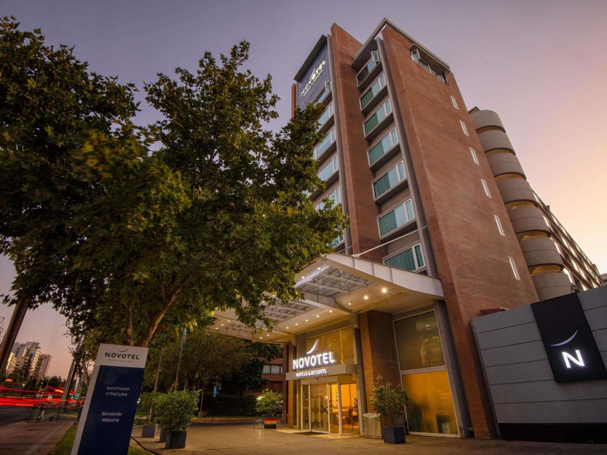 Novotel Santiago Vitacura Exterior photo